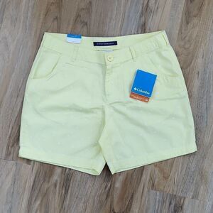 ☔️🩵NWT Columbia Yellow Polka Dot Super Bonehead II PFG Omni Shade Shorts Size 6